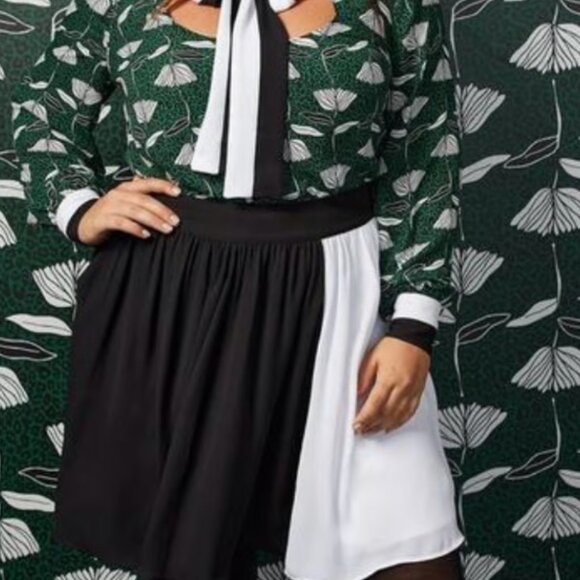 NWT‎ Kenya Freeman Green Floral bow tie blouse - Picture 2 of 7